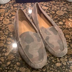Donad J Pliner Rico Camo driving moccasin